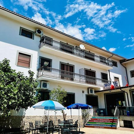 Hotel Paradiso Celano Exterior foto